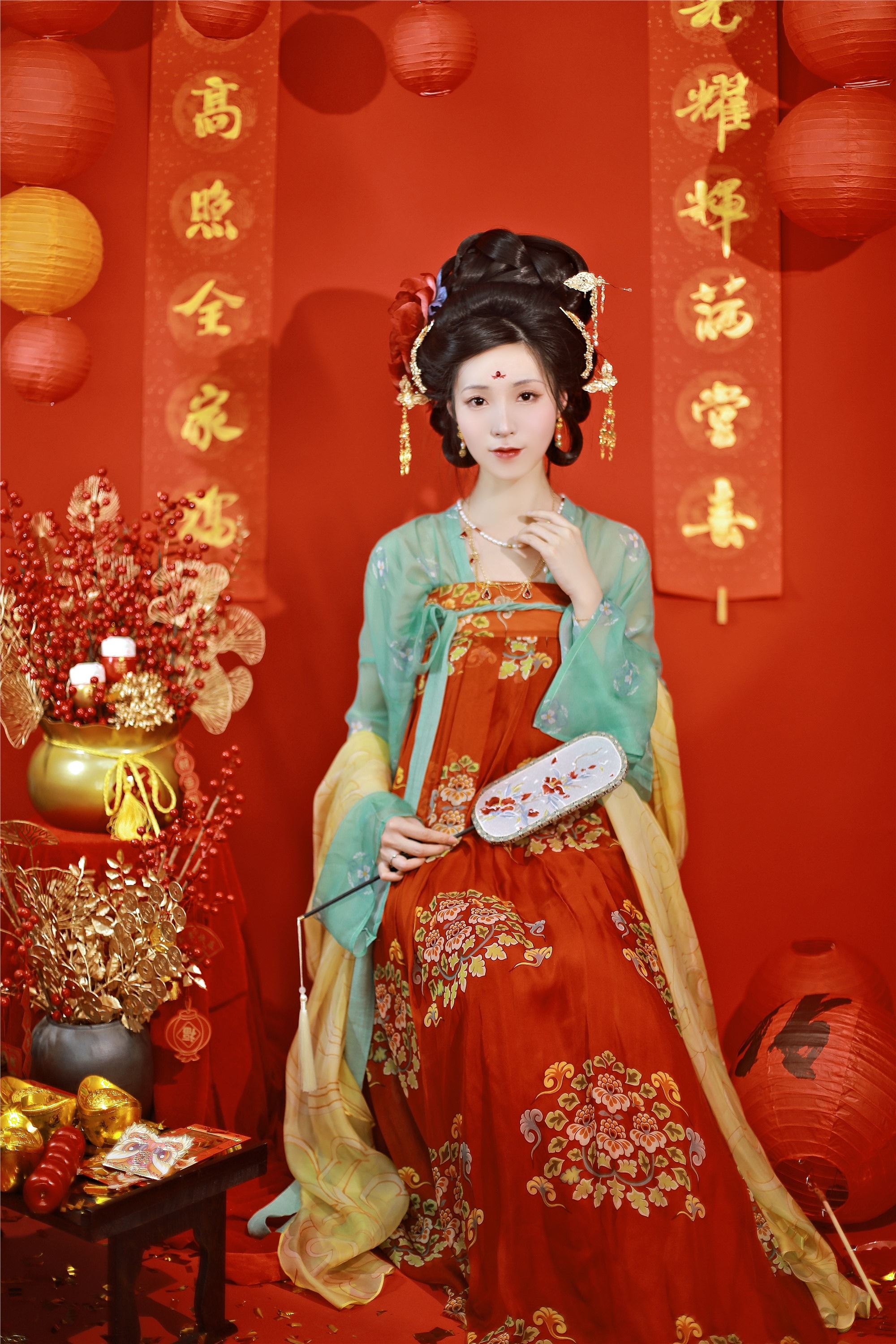 YITUYU艺图语 2025.01.31 烟火年年 李猜